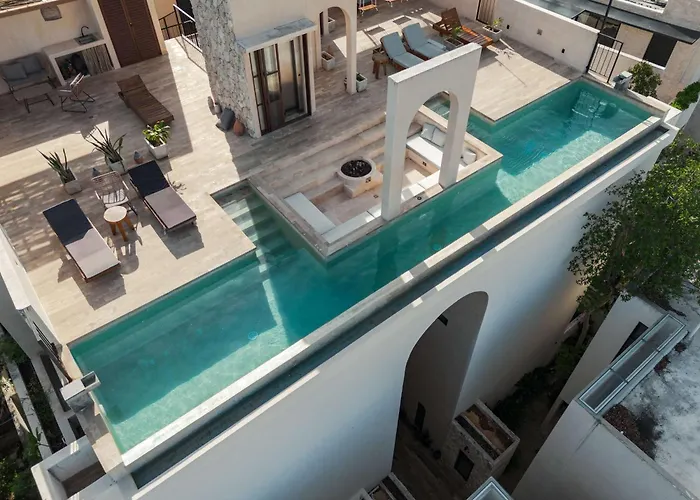 Luxury 4 Bedroom With Private Rooftop Pool Tulum