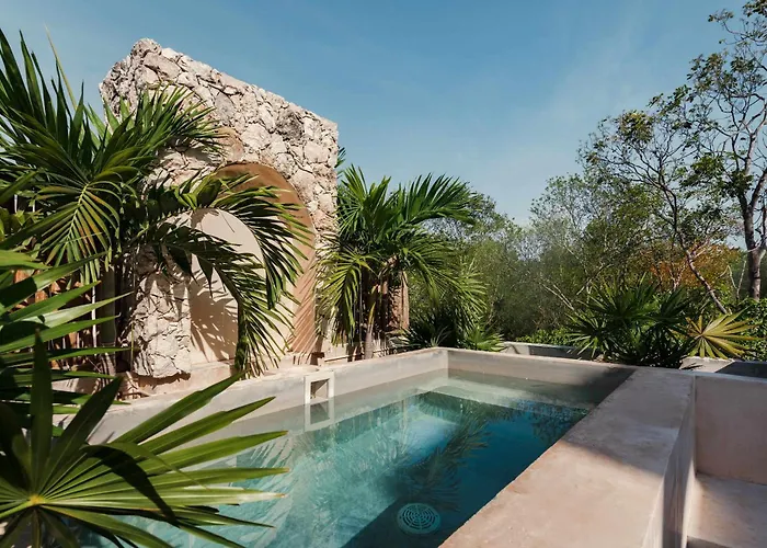 Holiday home Luxury 4 Bedroom With Private Rooftop Pool